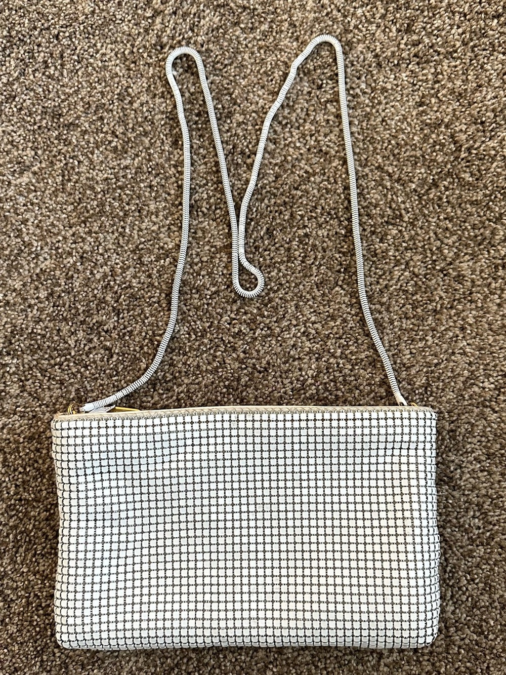 VTG Estate White Mesh Crossbody Retro Mid century Art Deco Style Purse *Read
